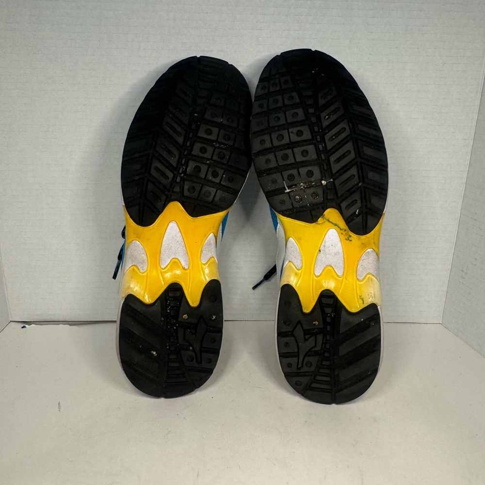 Diadora Men's Blue And Yellow Athletic Shoes View 6